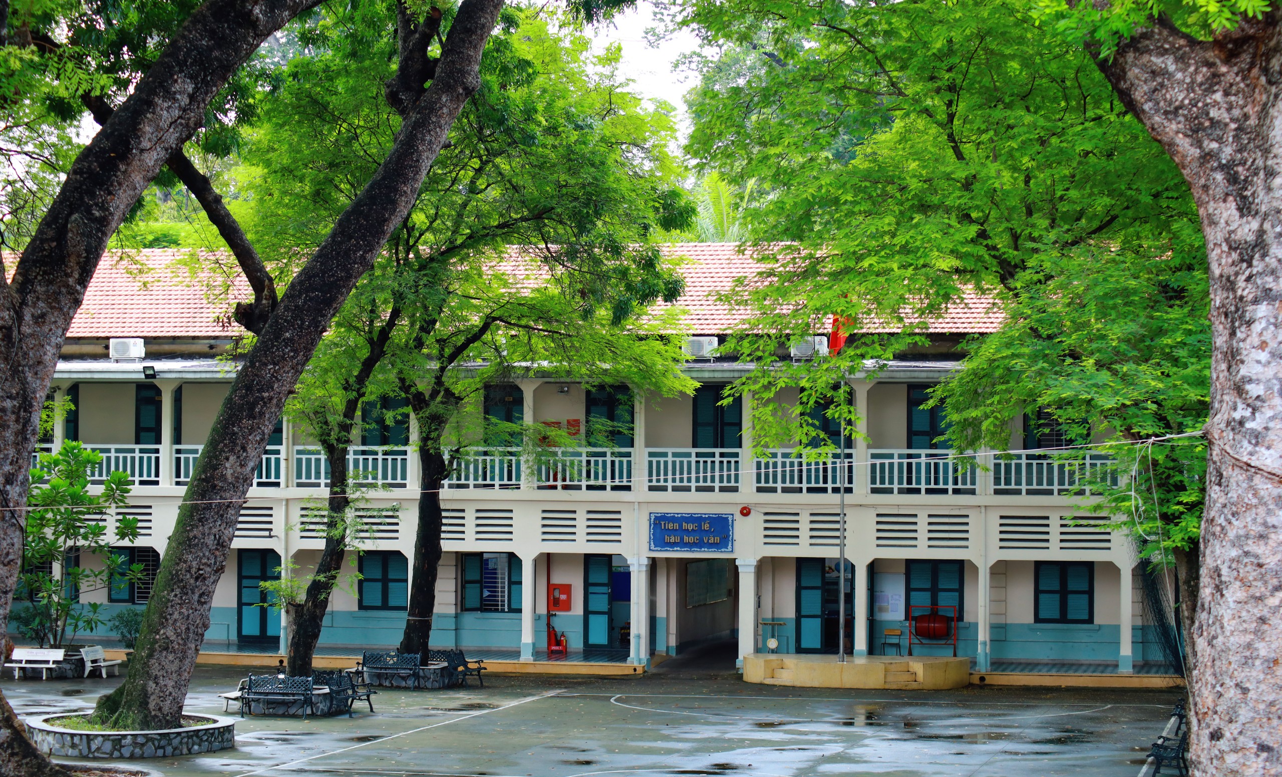 Danh sách học sinh khối 12 đạt thành tích cao trong kì thi TN THPTQG 2024
